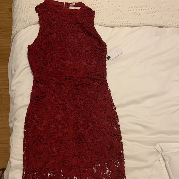 Dress - Picture 2 of 3